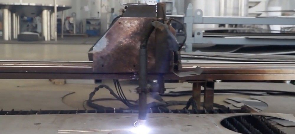 JIANGSU LIANZHONG METAL PRODUCTS (GROUP) CO., LTD производственная линия производителя